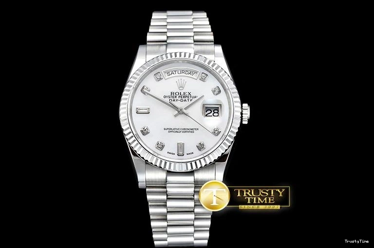 1231 SoftTouch RDD0214A – DayDate 36mm 681